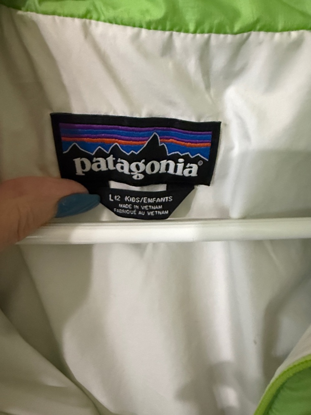 Patagonia Kids Lime Green Quilted Puffer Jacket - Picture 2 of 6